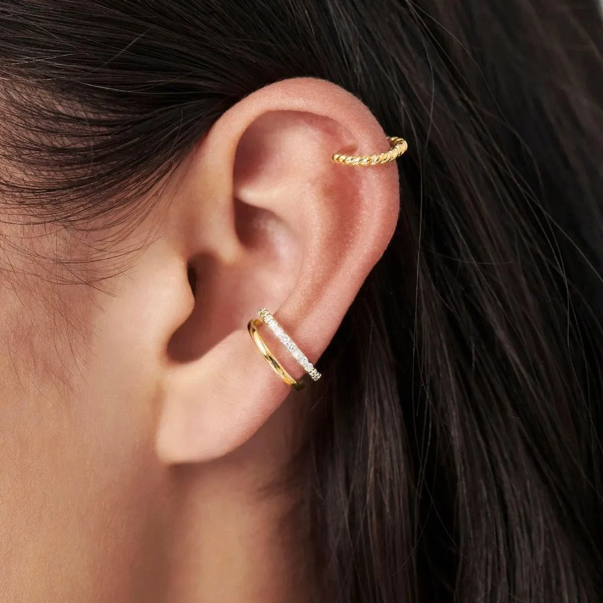 3Pcs Ear Cuffs Non Piercing for Women Gold Silver Cuff Earrings Sparkle Cubic Zirconia Huggie Hoop Earrings Cartilage Earring Set Jewelry