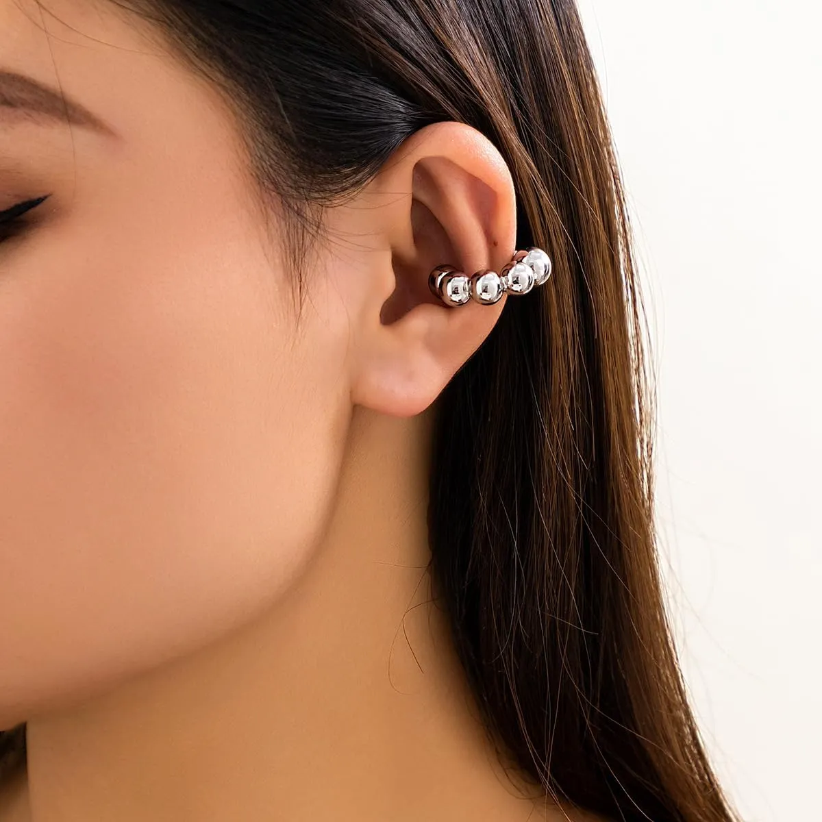 4 Pcs Chunky Ear Cuffs Earrings Gold Silver Ear Cuffs Non Piercing Hoop Earring For Women Clip On Cartilage Wrap Cuff Earrings