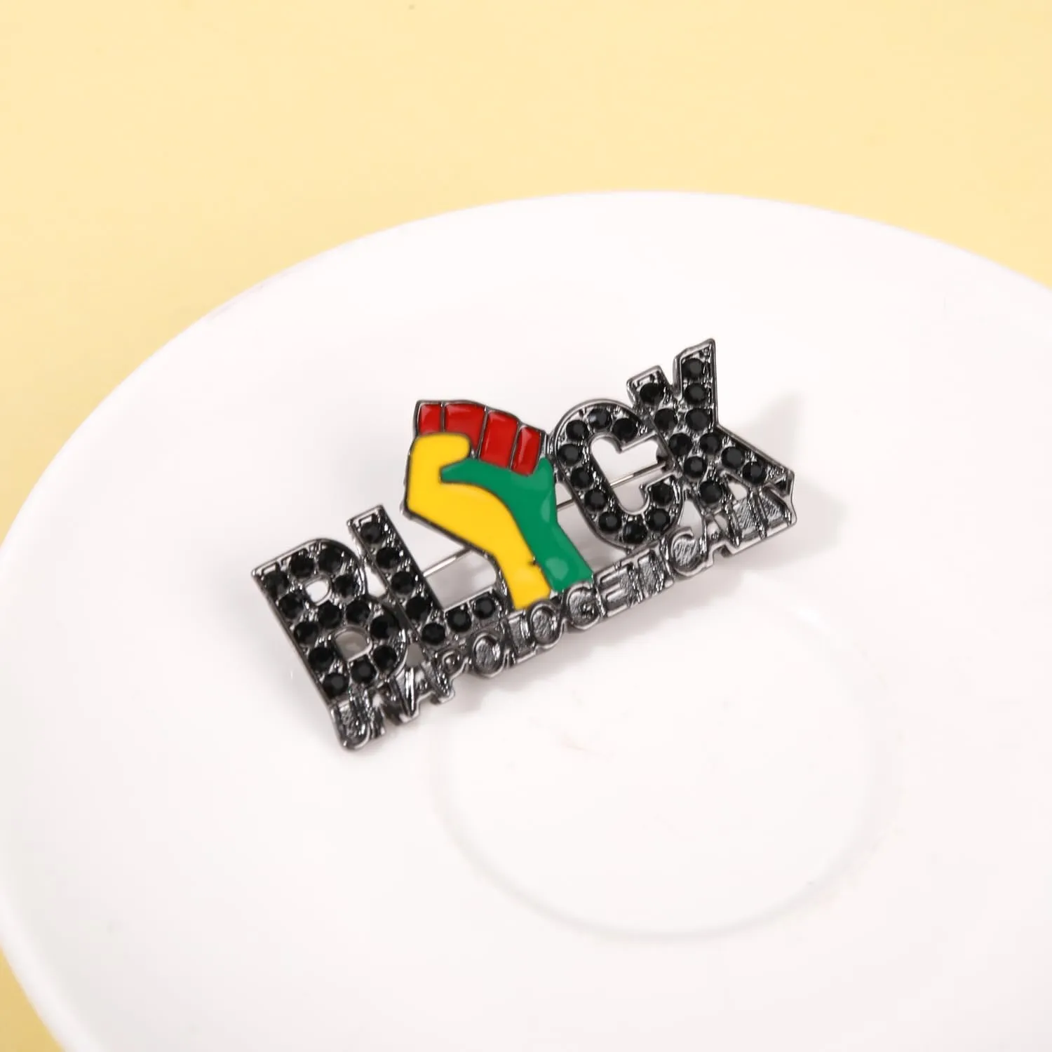 African Brooches for Women Juneteenth Brooch Pins Enamel Black History Africa Map Brooches Black Queen Power Fist Lapel Pins Black History Month Juneteenth African Jewelry Accessories Outfits Party Favors Gifts