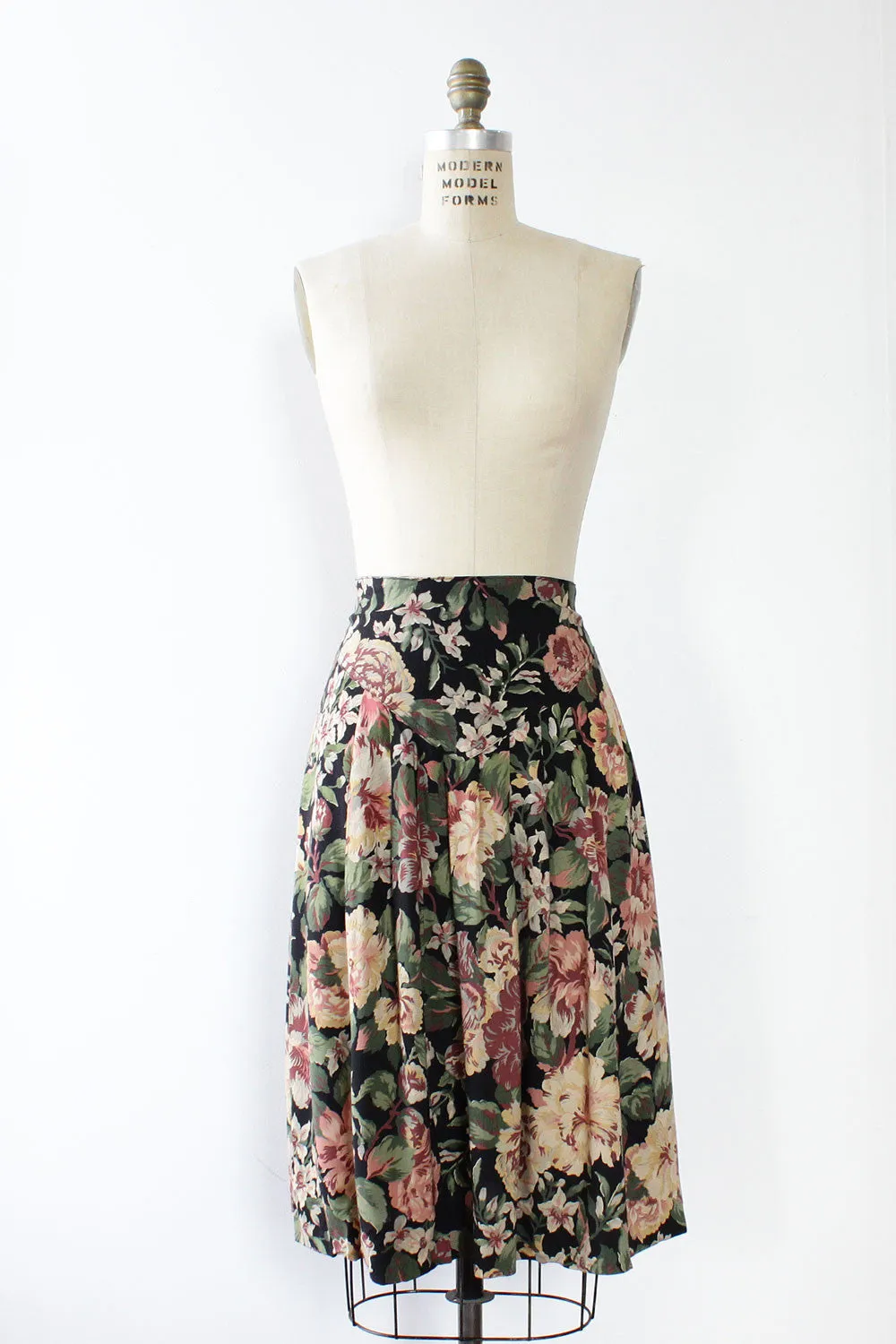 Ashley Tea Rose Skirt S/M
