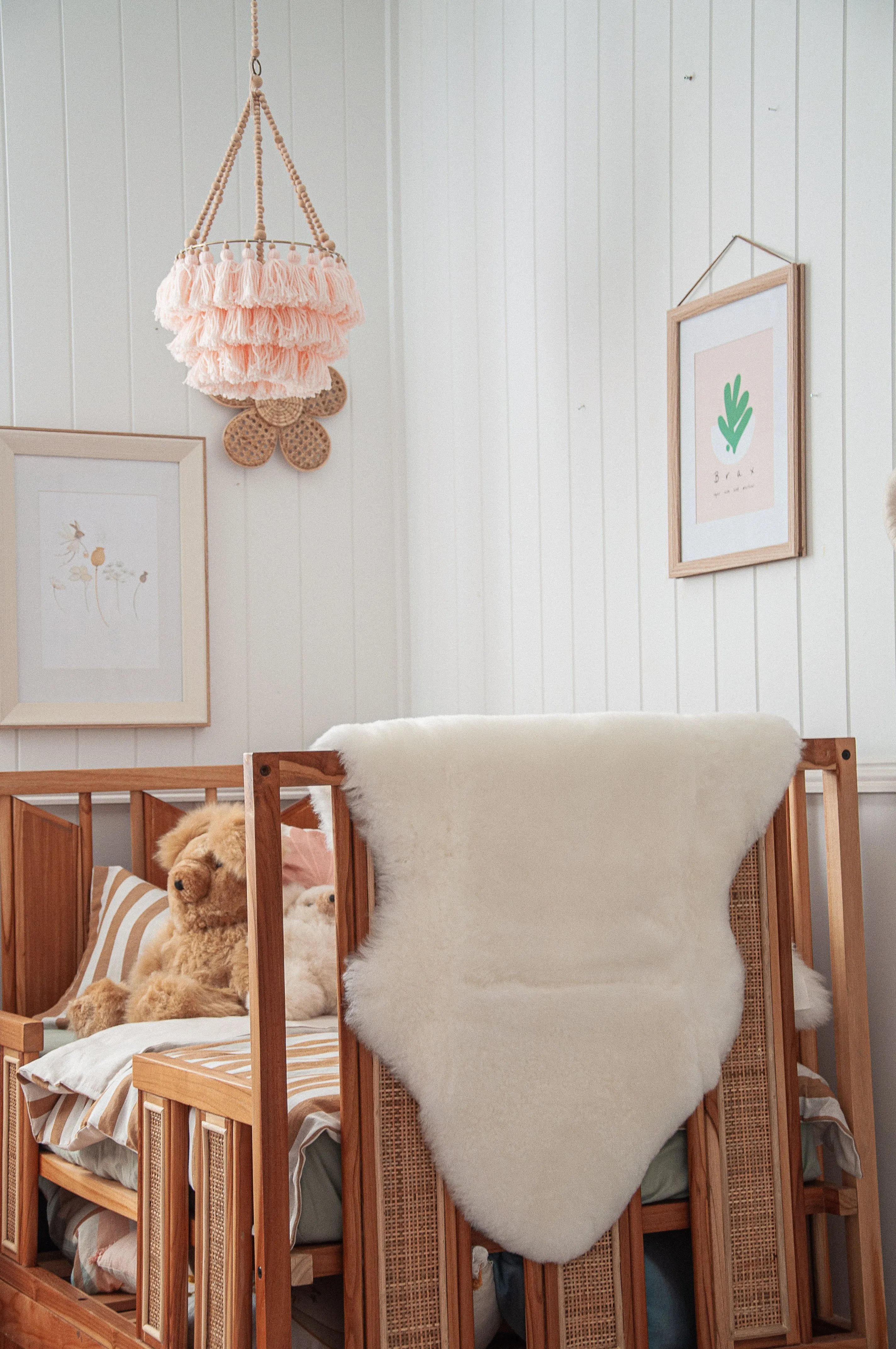 Auskin Baby Shortwool Sheepskin Rug - Oatmeal