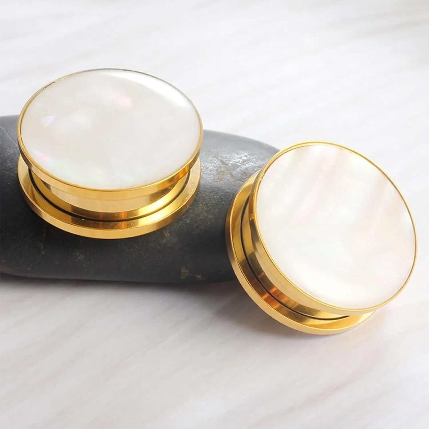 Beydodo Stainless Steel Gauges Earrings, Plugs and Tunnels for Women Single Flare Gold Round with Shell