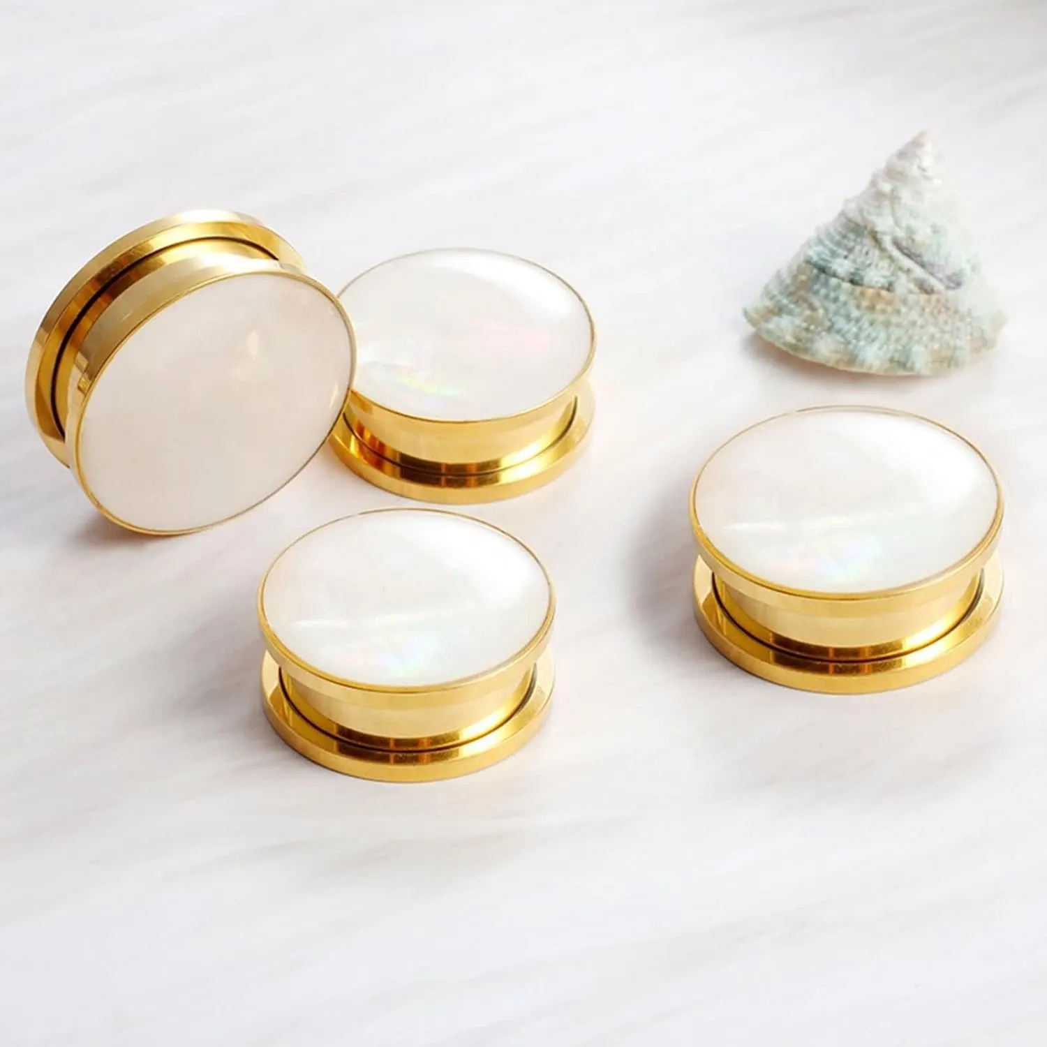 Beydodo Stainless Steel Gauges Earrings, Plugs and Tunnels for Women Single Flare Gold Round with Shell