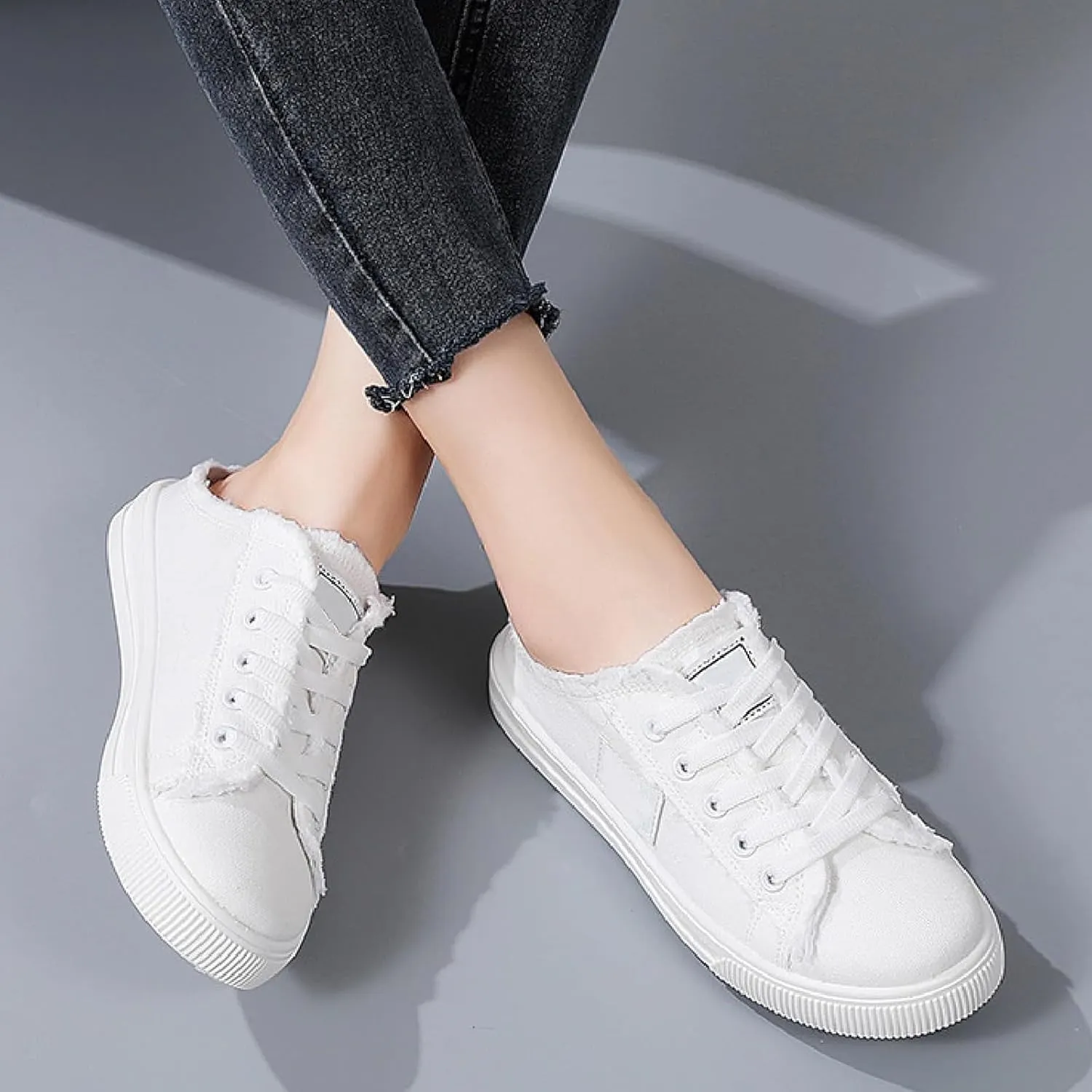 Canvas Shoes for Women Wide Width Slip-On Mule Backless Low Top Fashion Walking Shoes Loafers Casual Backless Shoe Casual Classic Comfortable Clipper Sneakers 2025