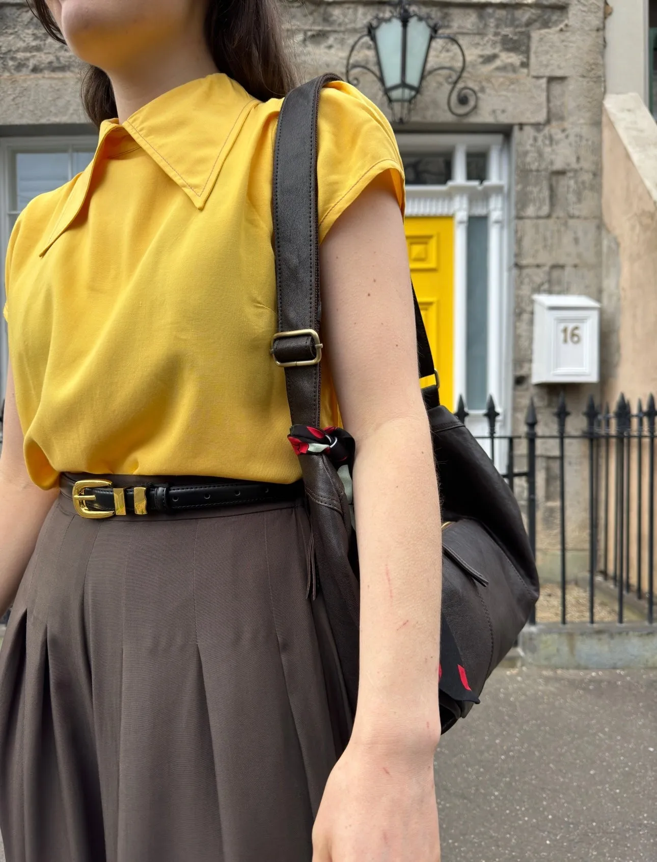 Chelsea Collar Top Lemon