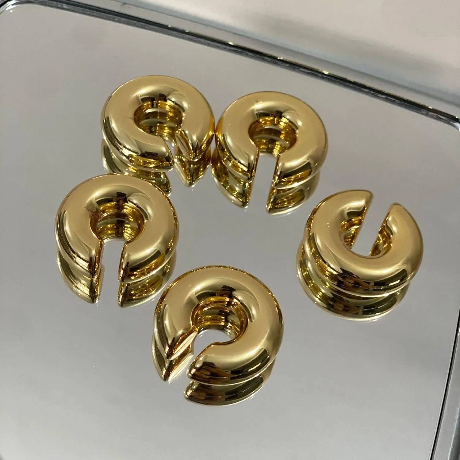Chunky Ear Cuffs Earrings Non Piercing 14K Gold Earring Cuff Clip on Earrings Trendy Thick Gold Cuff Earrings Jewelry(One Pack)