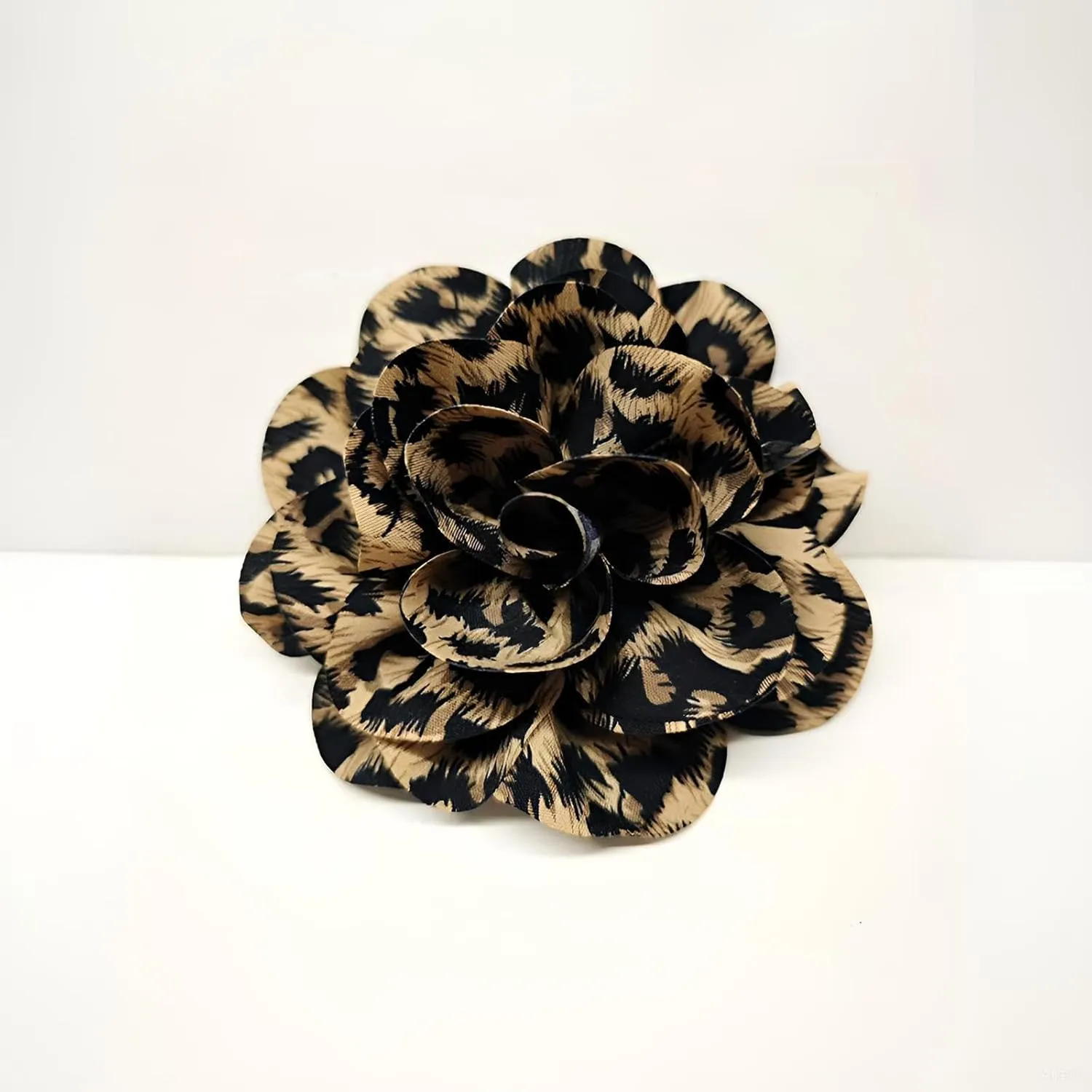 Dainty Fabric Leopard Rose Flower Large Brooches Handmade Flower Brooches Pin for Wedding Party Dance Banquet Ceremony Versatile Floral Accessory for Clothing and Hairstyling Size4.3in