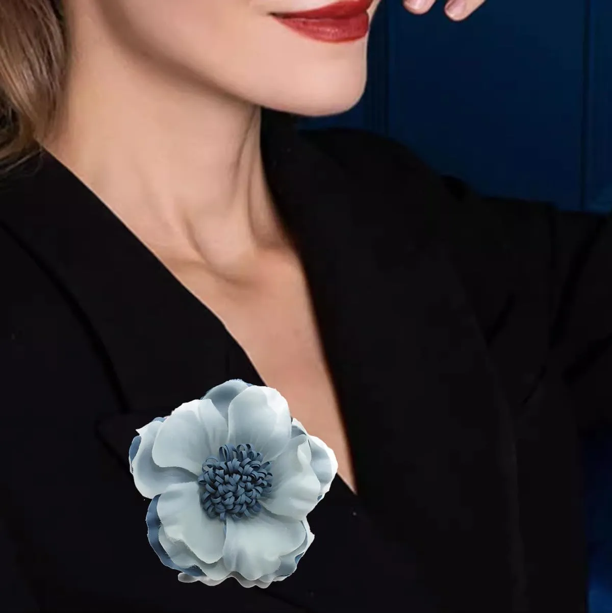Elegant Large Cloth Flower Brooches Big Camellia Flower Pin for Women Dainty Cloth Fabric Rose Brooches Dress Skirt Scarf Hat Pins Clothing Decoration Accessories