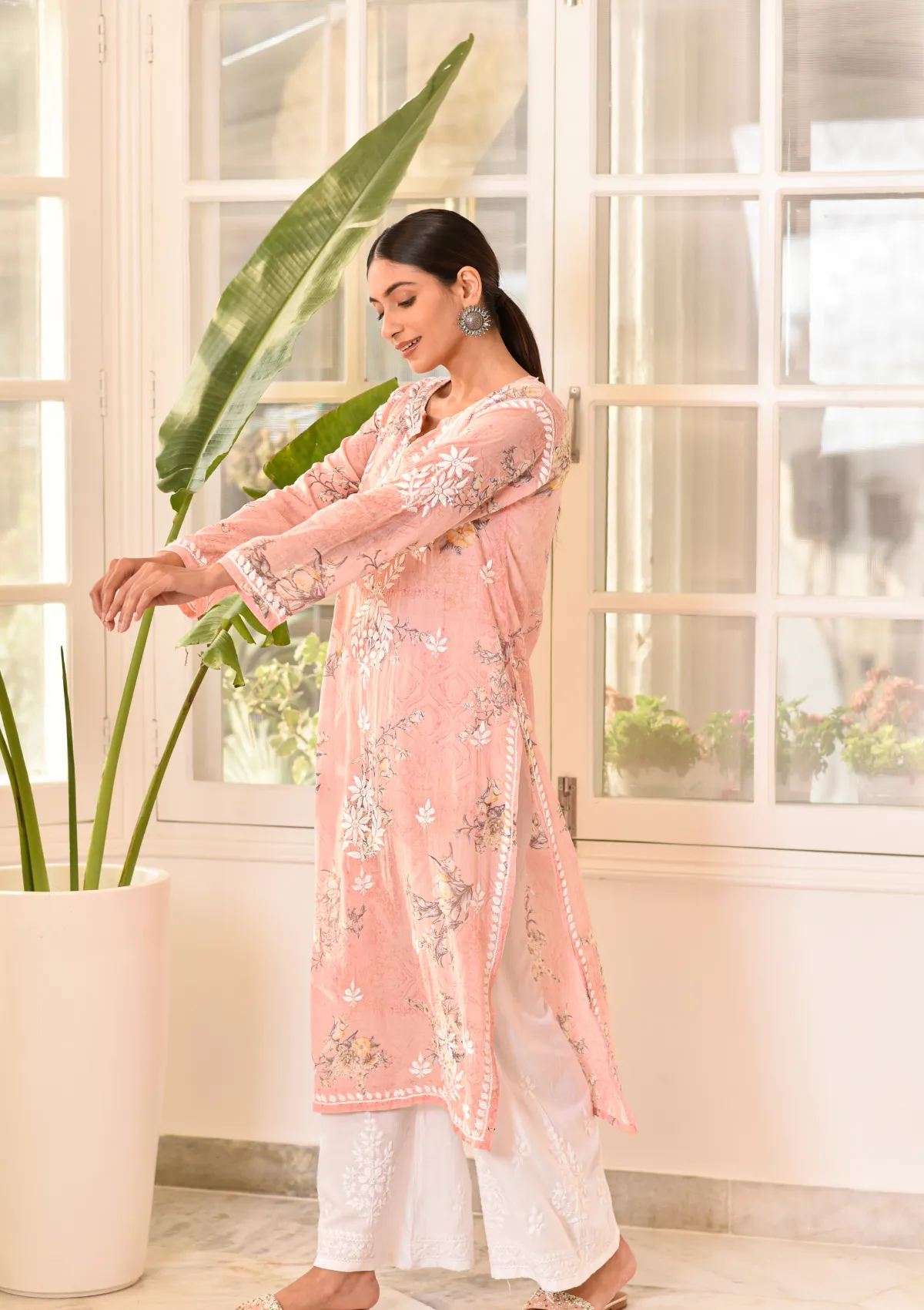 Eliza Mulmul Straight Kurta