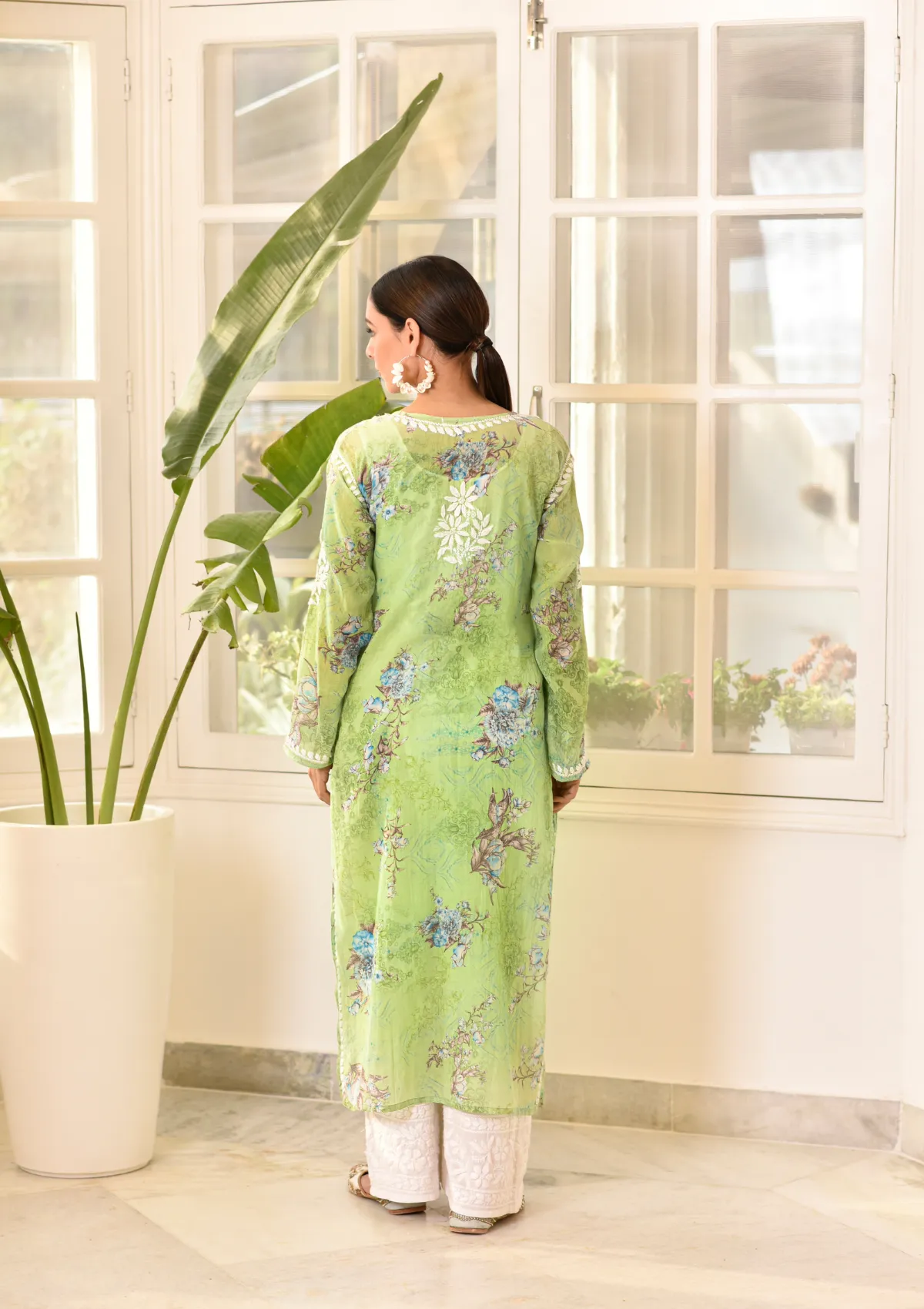 Eliza Mulmul Straight Kurta