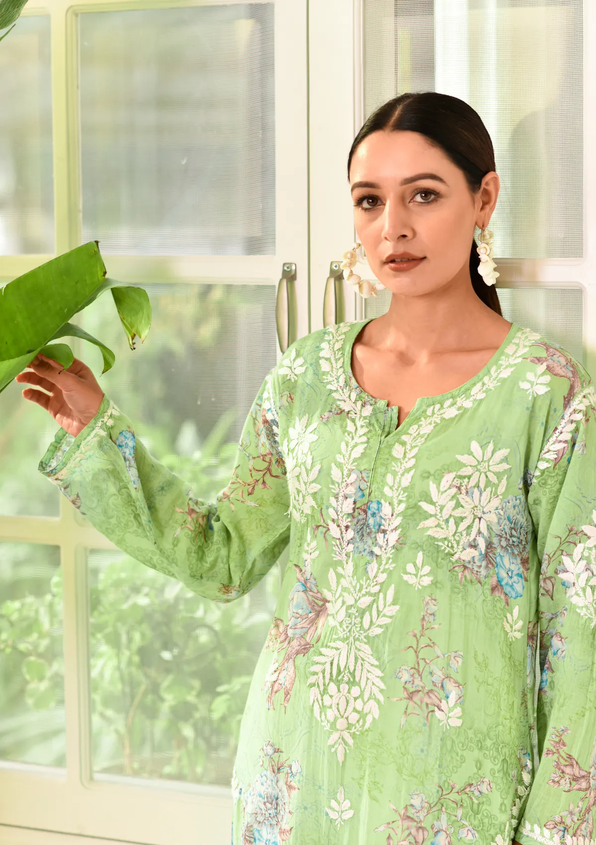 Eliza Mulmul Straight Kurta