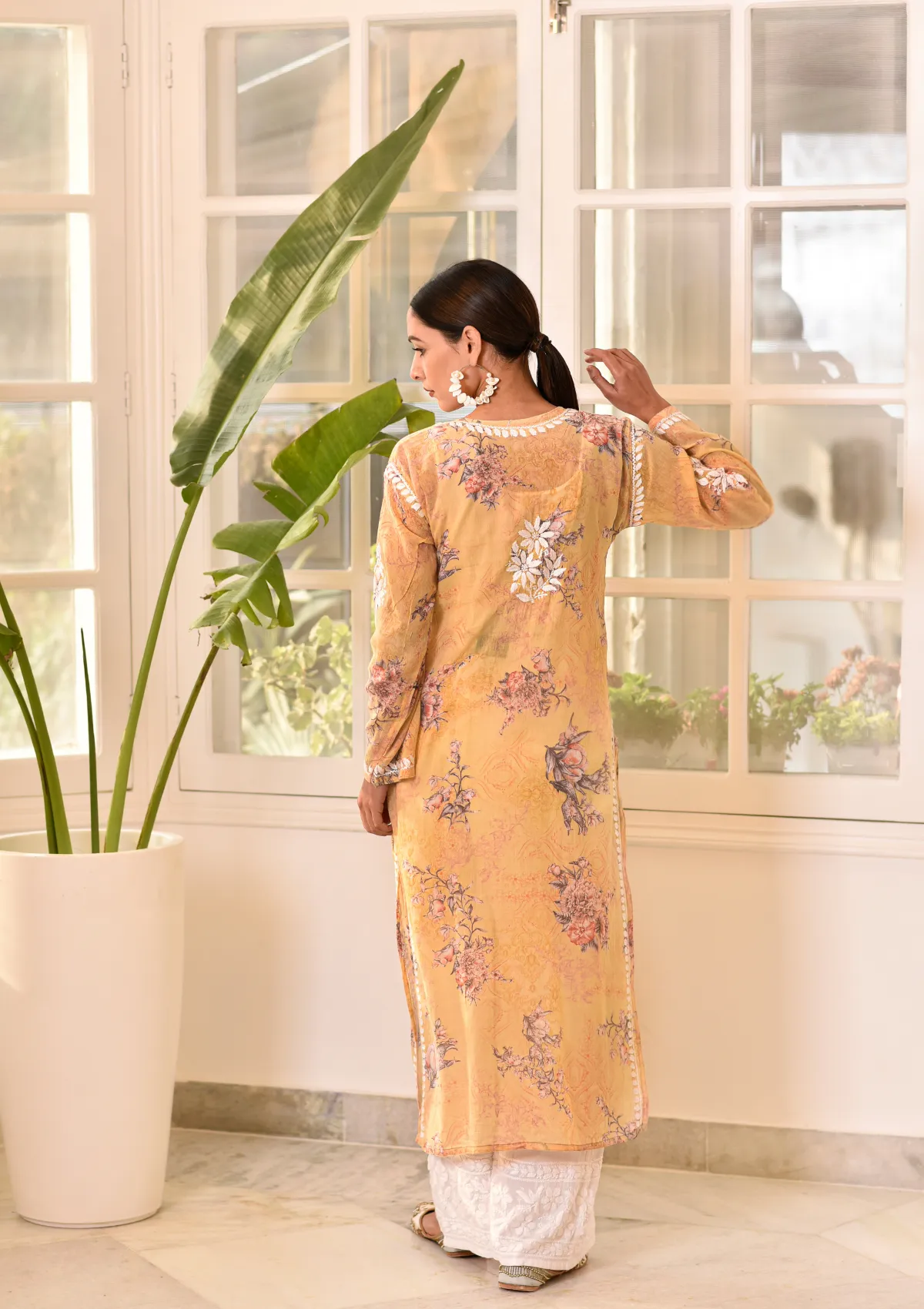 Eliza Mulmul Straight Kurta