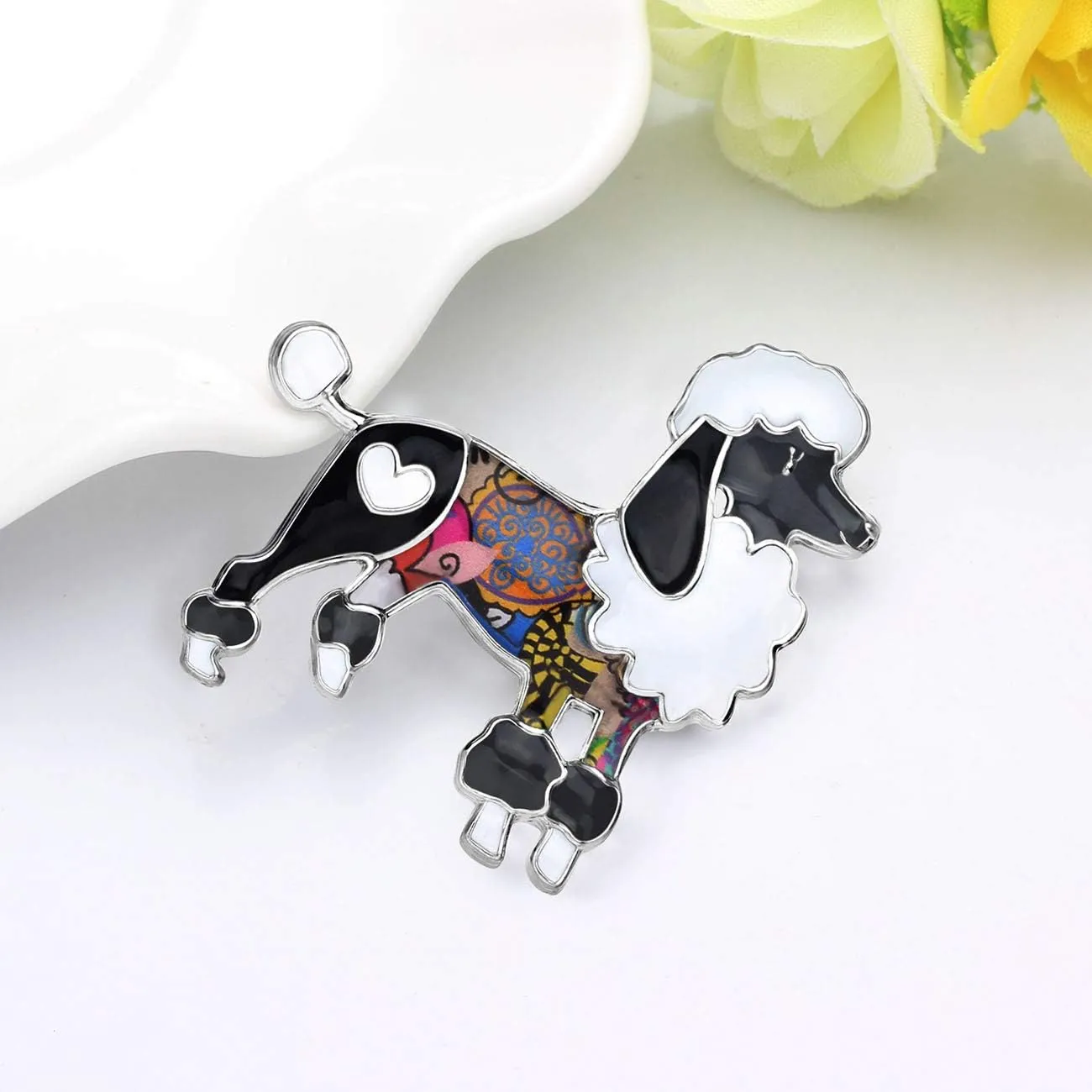 Enamel Zinc Alloy Cute Poodle Dog Brooches Puppy Jewelry for Pets Lovers Women Girls Gifts Scarf Dress Pins Decorations Ornament