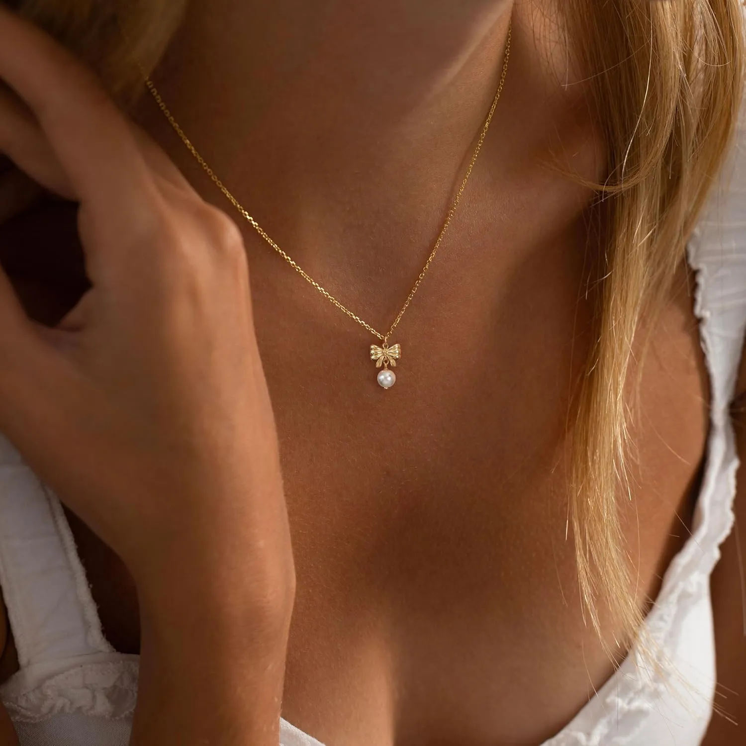 Gold Necklace for Women-14k Gold Plated Bow Necklace Cute Gold Ribbon Bow Necklace Simple Pretty Dainty CZ Bow Necklace for Women Gifts