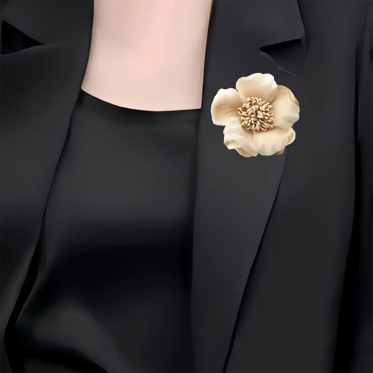 Large Red Rose Flower Brooches Pins for Women Dainty Satin Fabric Brooches Big Camellia Flower Brooch Wedding Party Clothing Pin Accessory Jewelry