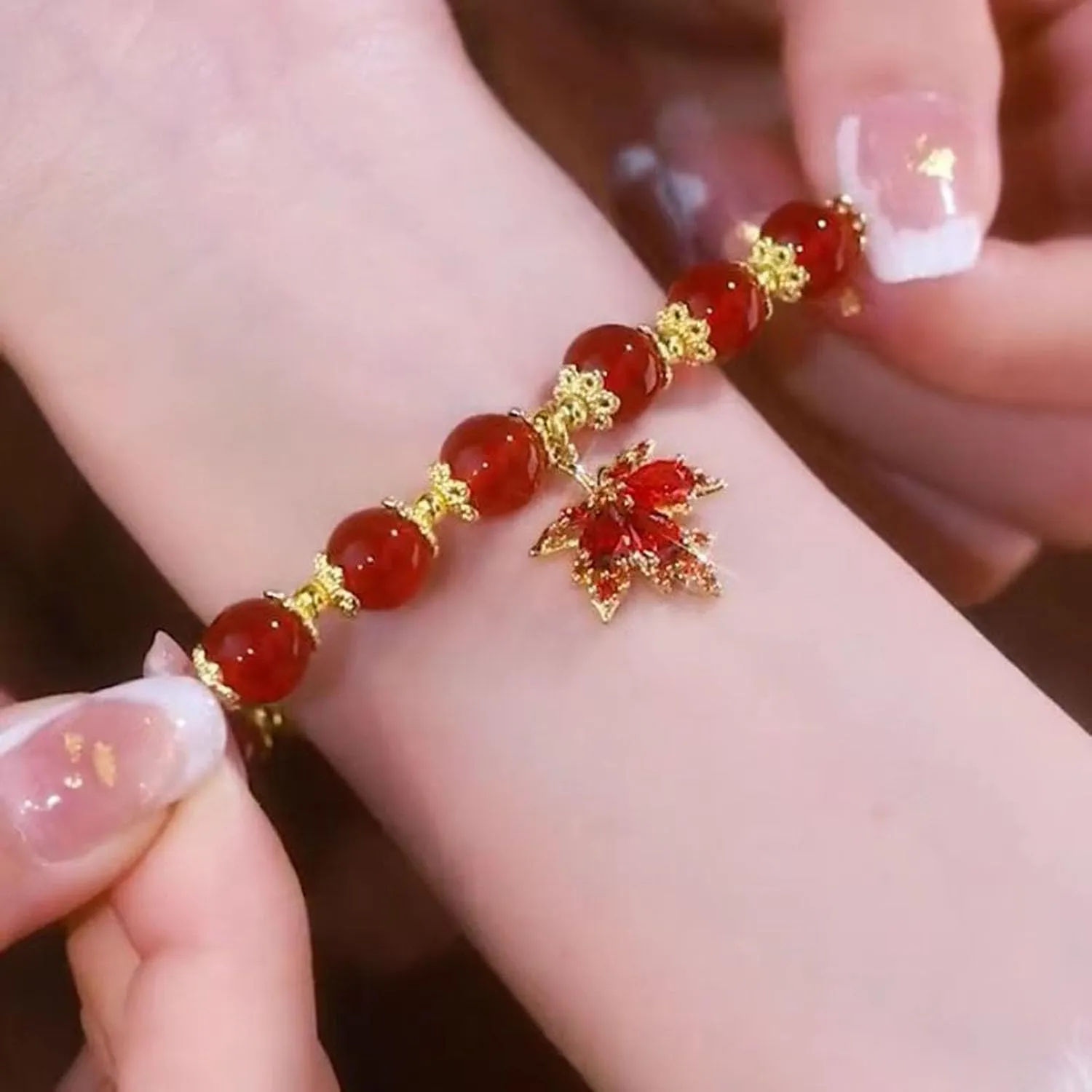 MIFYNN Crystal Maple Leaf Bracelet for Women Thanksgiving Fall Bracelets Red Beaded Stretch Bracelets Harvest Orange Brown Beaded Bracelets Autumn Party Favors Holiday Jewelry