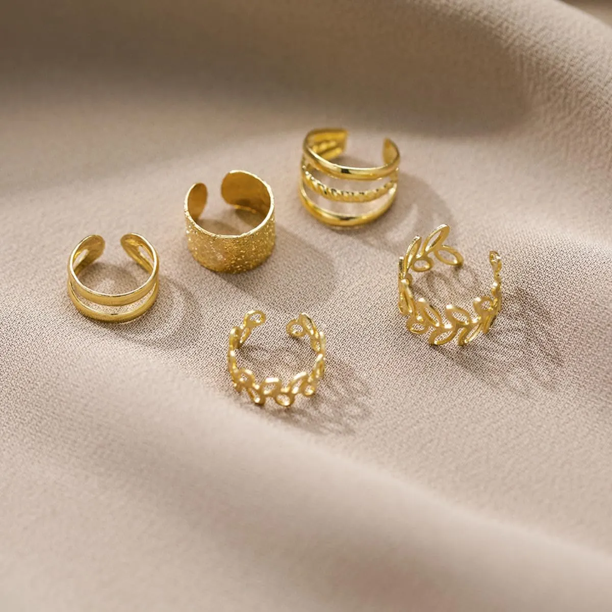 Women's Elegant Ear Cuffs 14K Gold Plated Non Pierced Clip on Fashion Cartilage Earring Set for Women