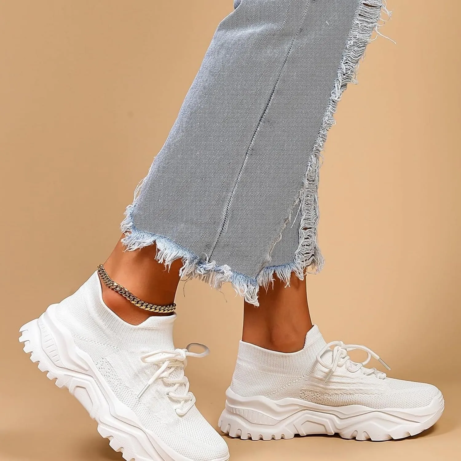 Womens Slip-on Shoes Lightweight Comfortable Sneakers Casual Breathable Walking Shoes Soft Sole Athletic Shoe Non-Slip Running Workout Ankle Socks Sneaker